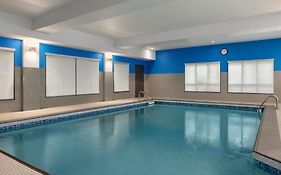 Hampton Inn & Suites Montreal-Dorval
